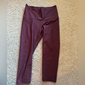 Old Navy Active High-Waisted Burgundy Leggings